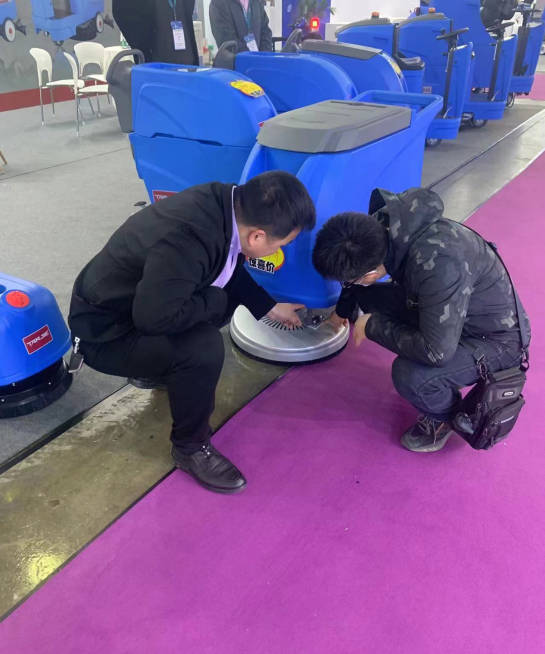 临沂小型电动洗地机是否适合用于环卫保洁